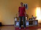 Entspannen im Stehen - Yoga jetzt