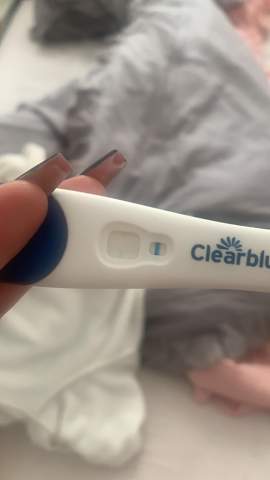 1 Schwangerschaftsvergiftungen positiv mit clearblue 6 Tage Frühzeit die andern 2 schwangerschaftstest waren negativ?