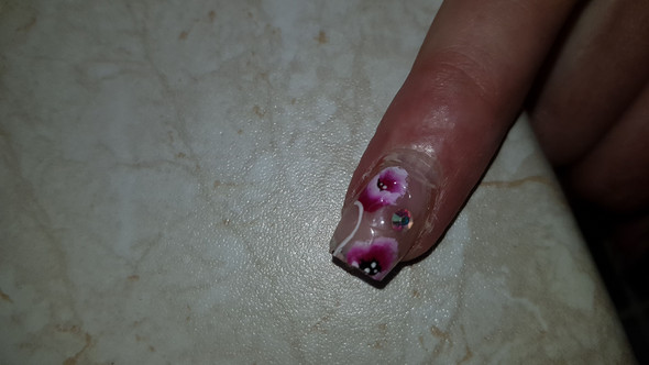- (nägel, nagelbett, Gelnägel)